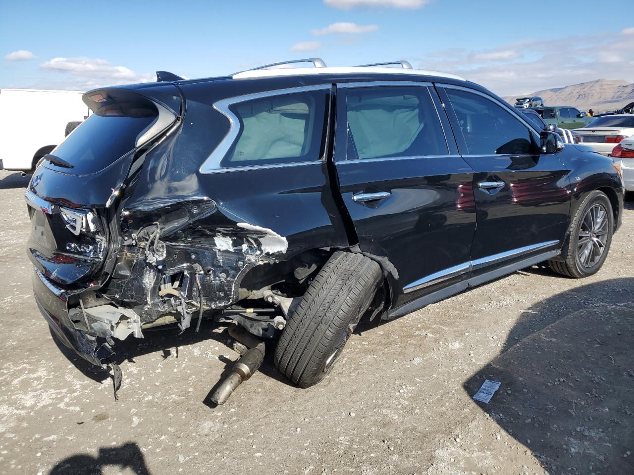Image 3 of 2016 INFINITI QX60  2016 with VIN 5N1AL0MM9GC503667