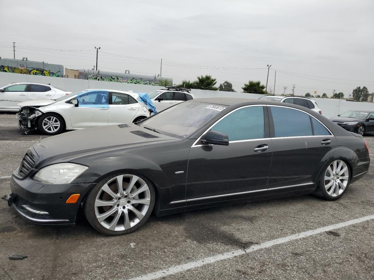 Obraz 1 z 2012 MERCEDES-BENZ S 550 2012 z VIN WDDNG7DB5CA447109