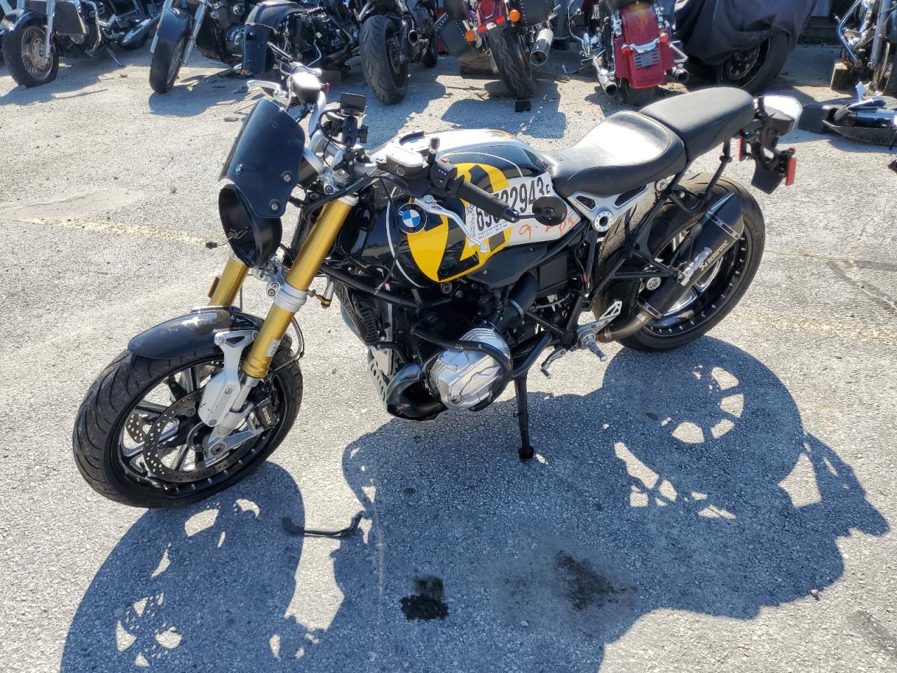 Obraz 2 z 2018 BMW R NINE T  2018 z VIN WB10J0305JZ698611