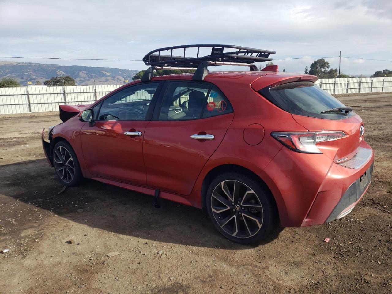 Obraz 2 z 2019 TOYOTA COROLLA SE 2019 z VIN JTNK4RBE6K3041563