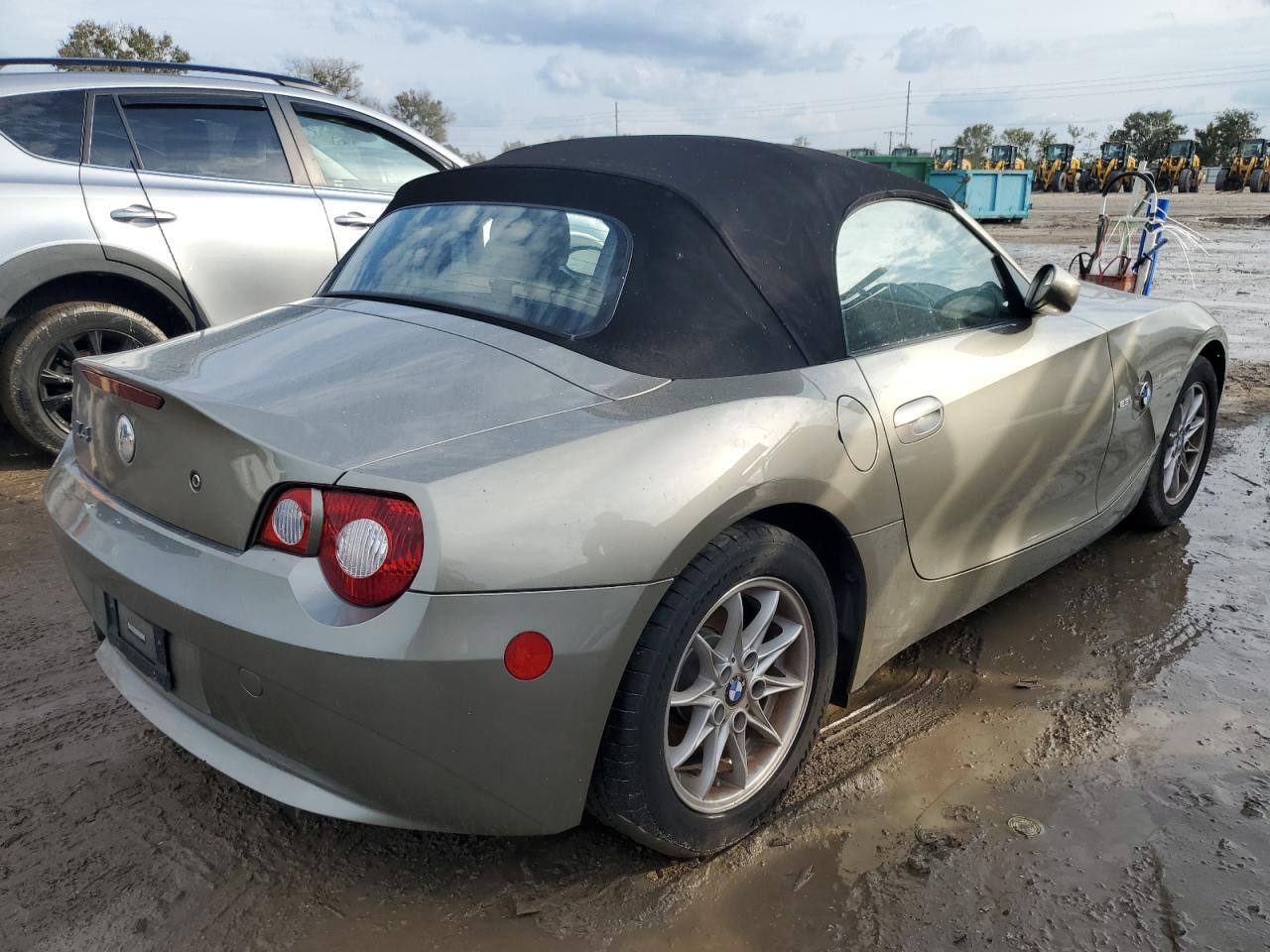 Изображение 3 2005 BMW Z4 2.5 2005 с VIN 4USBT33585LS53592