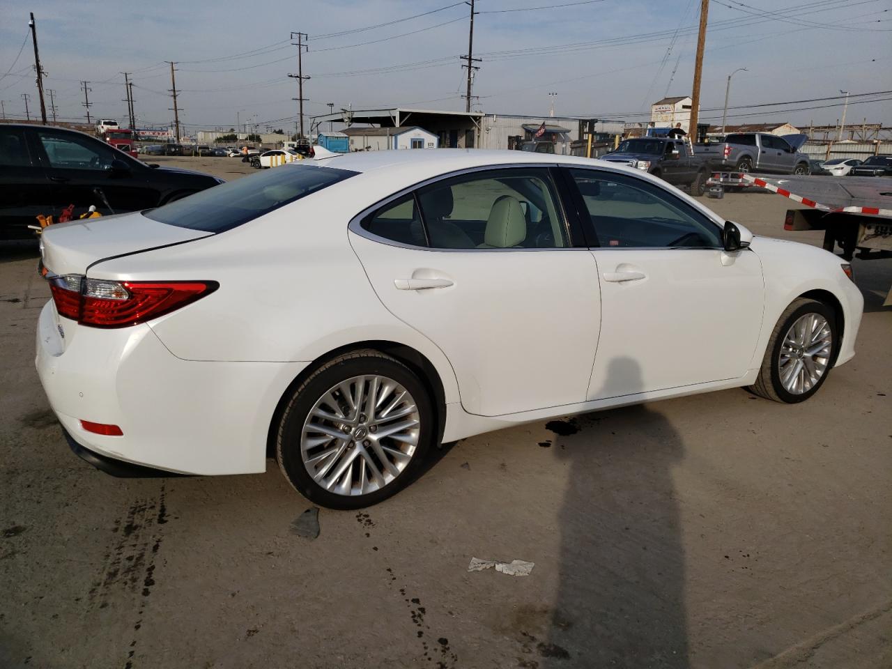Image 3 of 2014 LEXUS ES 350 2014 with VIN JTHBK1GG3E2101846
