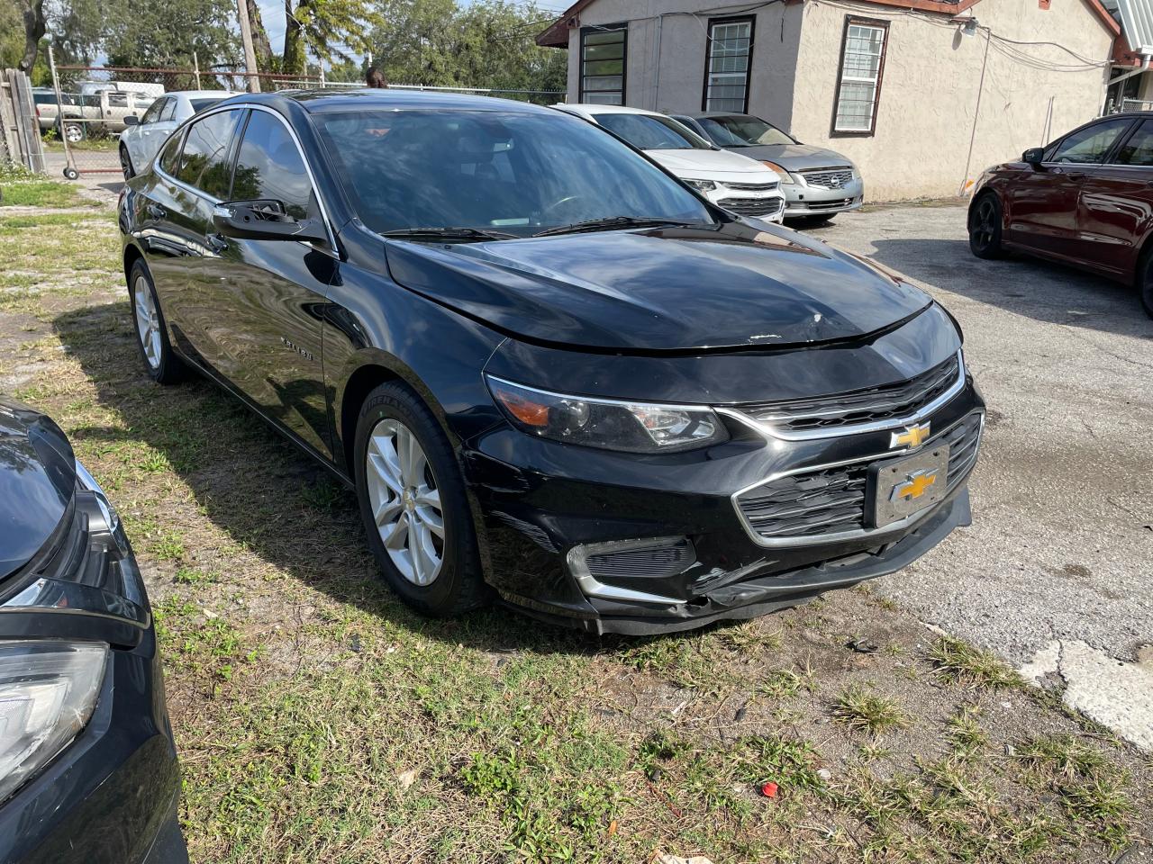 Изображение 1 2018 CHEVROLET MALIBU LT 2018 с VIN 1G1ZD5ST4JF174371