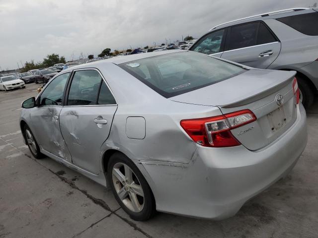 Obraz 2 z 2012 TOYOTA CAMRY BASE 2012 z VIN 4T1BF1FK3CU132703