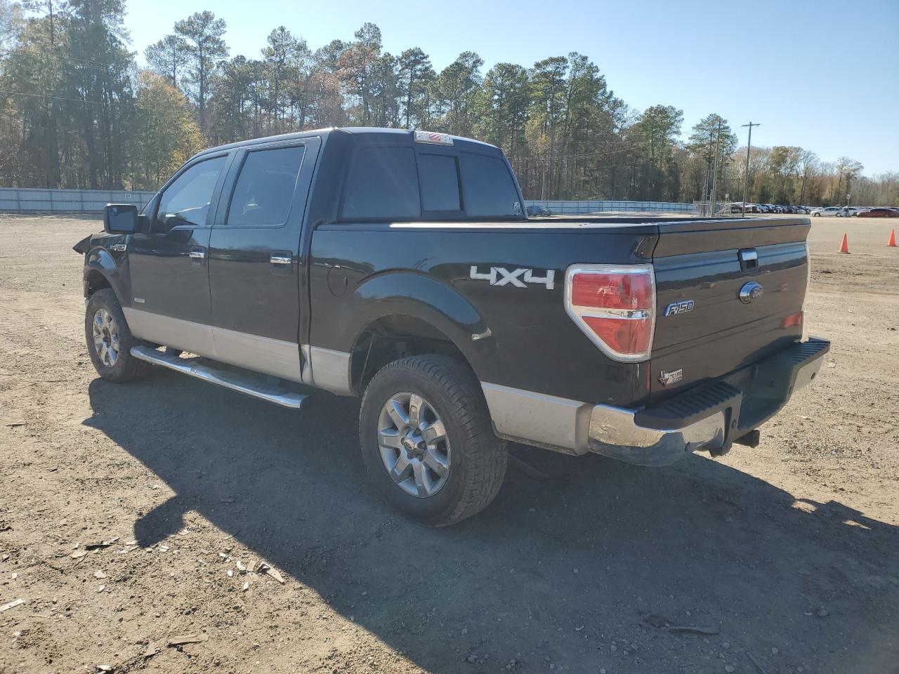 Image 2 of 2014 FORD F150 SUPERCREW 2014 with VIN 1FTFW1ET7EFD09079