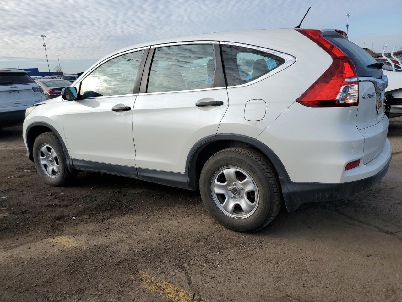 Obraz 2 z 2015 HONDA CR-V LX 2015 z VIN 5J6RM4H33FL023131