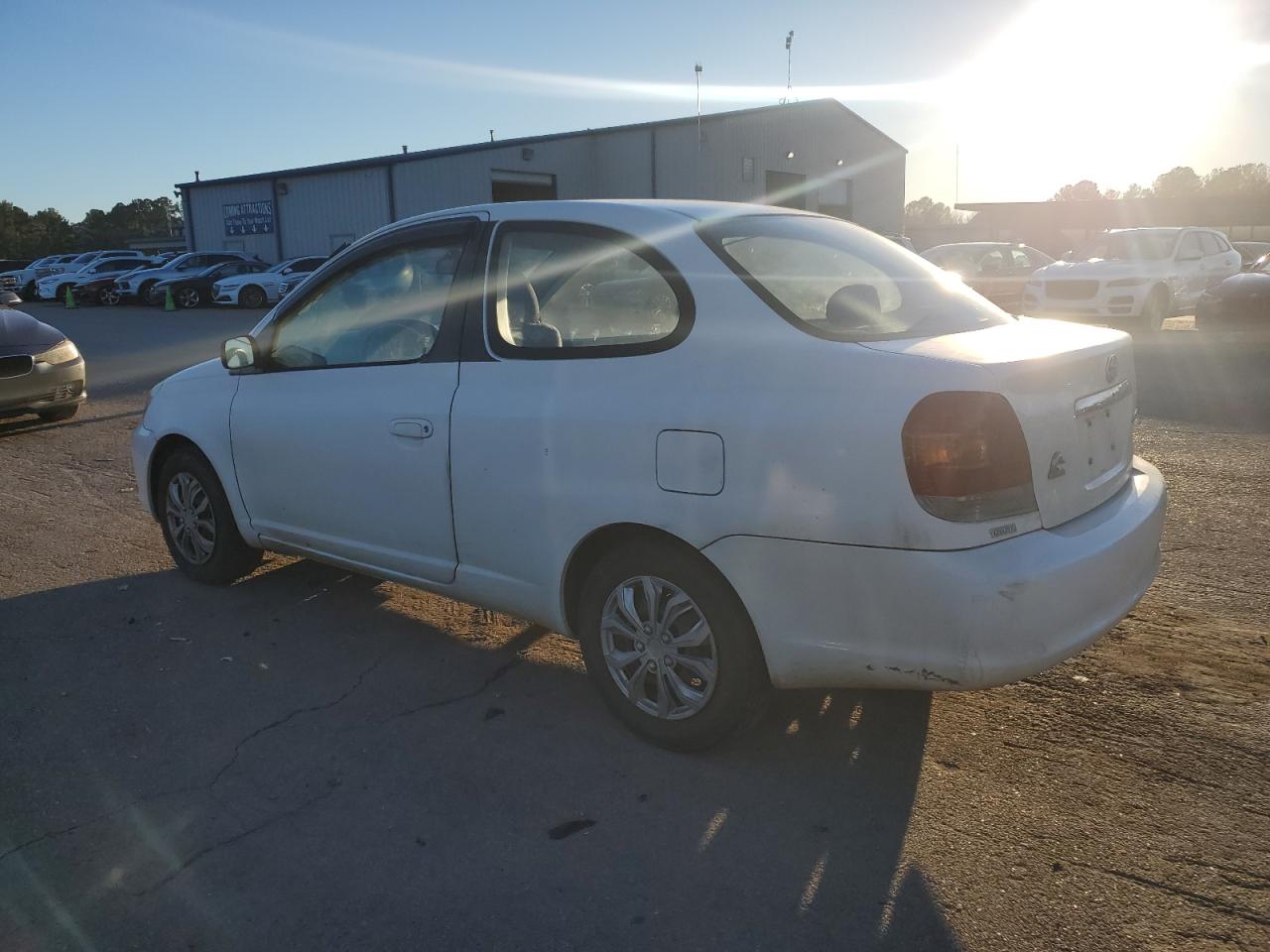 Obraz 2 z 2003 TOYOTA ECHO  2003 z VIN JTDAT123430300525
