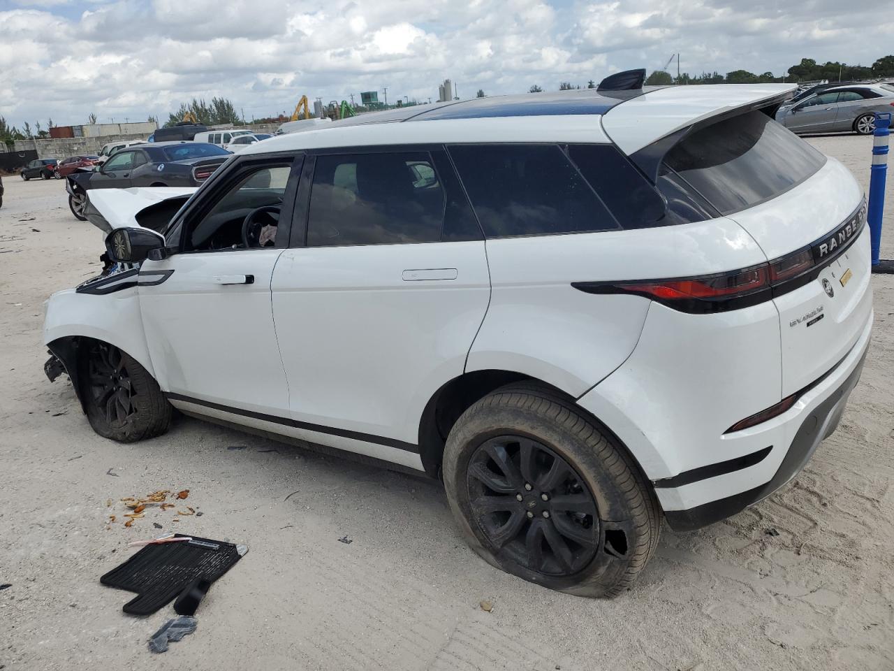 Image 2 of 2020 LAND ROVER RANGE ROVER EVOQUE S 2020 with VIN SALZJ2FX8LH082322