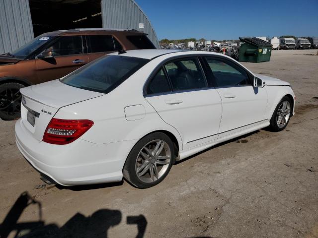 Изображение 3 2014 MERCEDES-BENZ C 300 4MATIC 2014 с VIN WDDGF8AB1EA950225
