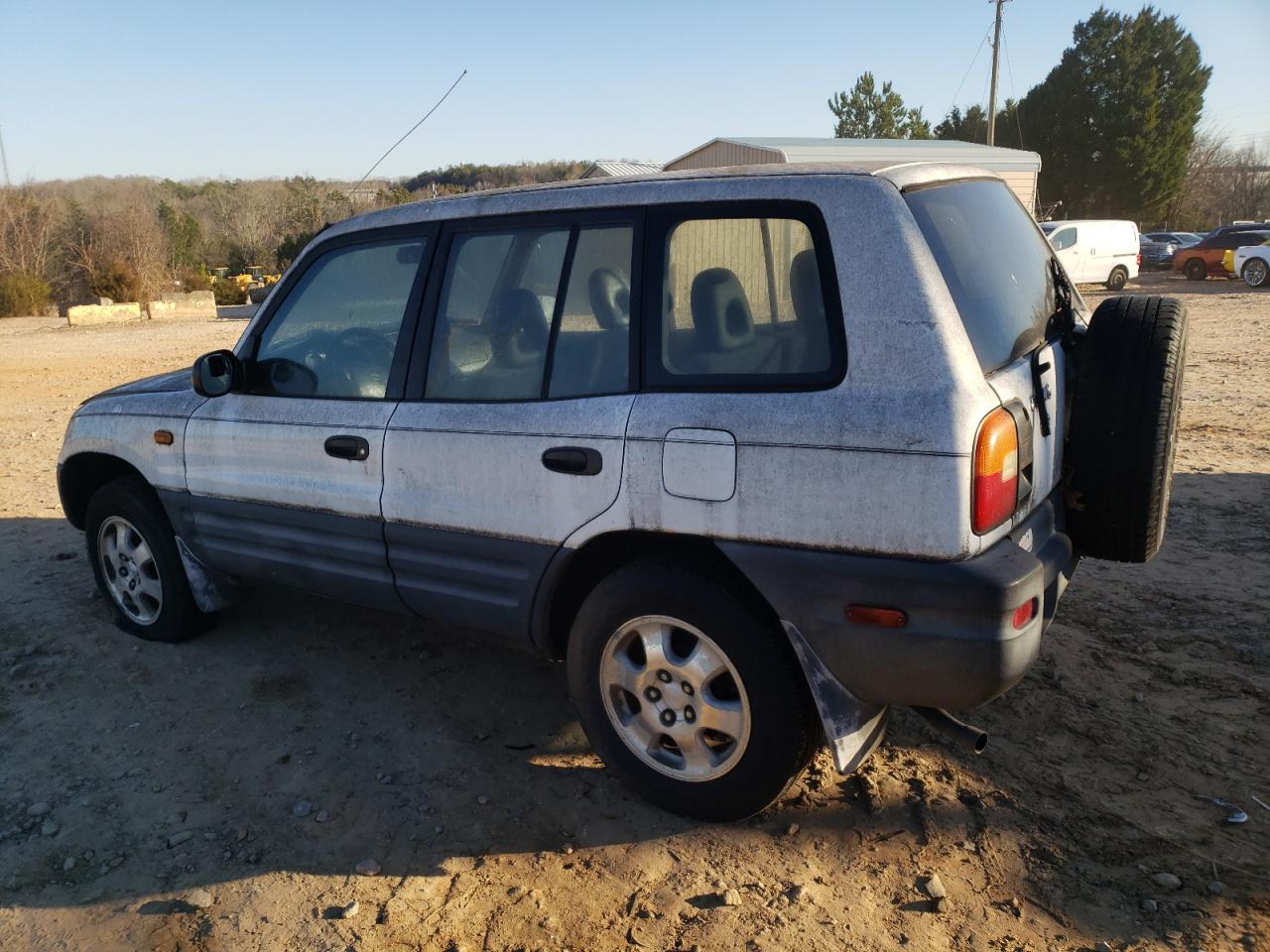 Image 2 of 1997 TOYOTA RAV4  1997 with VIN JT3HP10V7V0118655