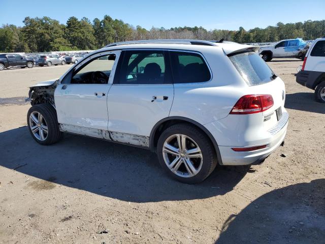 Изображение 2 2014 VOLKSWAGEN TOUAREG V6 2014 с VIN WVGDF9BP4ED002862