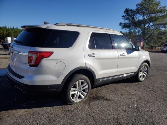 Image 3 of 2018 FORD EXPLORER XLT 2018 with VIN 1FM5K8DH9JGA40791
