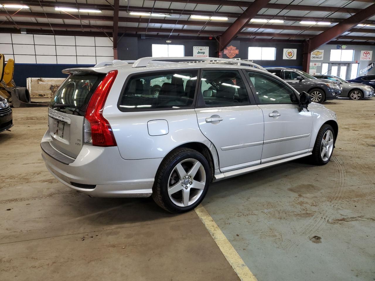 Image 3 of 2009 VOLVO V50 T5 2009 with VIN YV1MJ672892482477