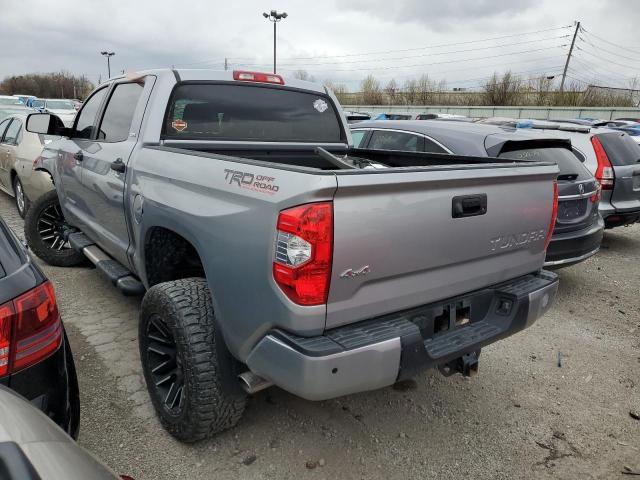 Obraz 2 z 2017 TOYOTA TUNDRA CREWMAX SR5 2017 z VIN 5TFDW5F17HX612230
