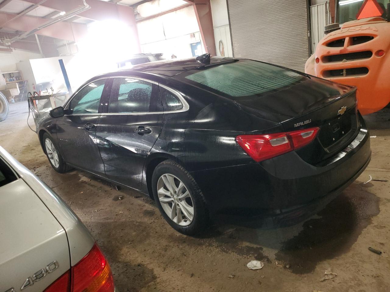 Image 2 of 2018 CHEVROLET MALIBU LT 2018 with VIN 1G1ZD5ST6JF193519