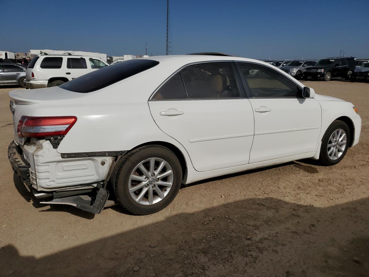 Image 3 of 2010 TOYOTA CAMRY BASE 2010 with VIN 4T1BF3EK2AU576830