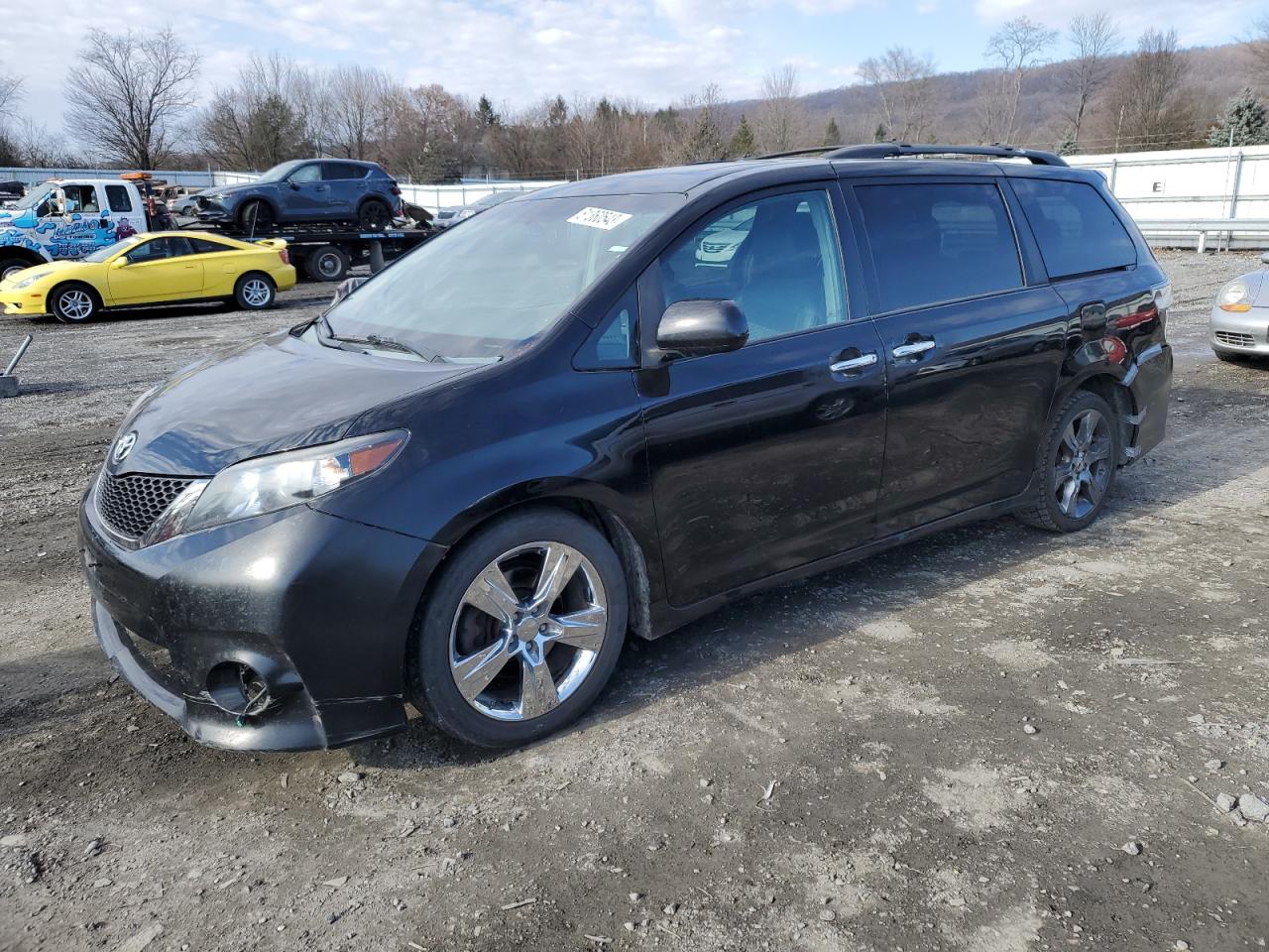 Obraz 2014 TOYOTA SIENNA SPORT 2014