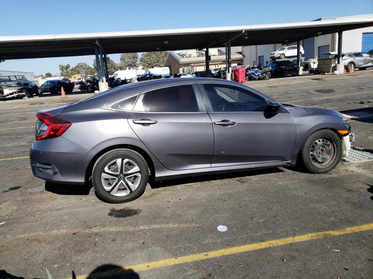 Изображение 3 2018 HONDA CIVIC LX 2018 с VIN 2HGFC2F54JH608523