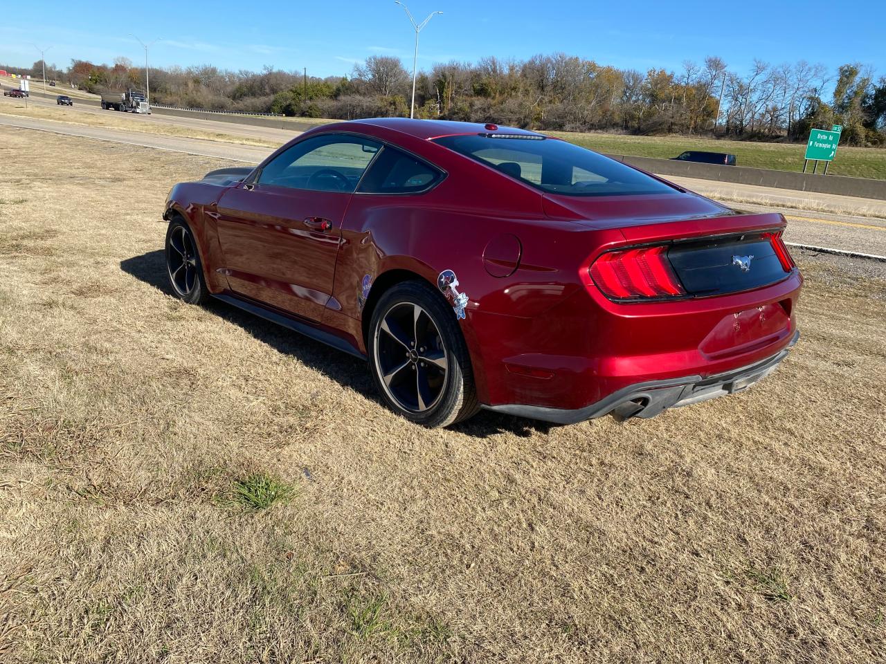 Image 3 of 2019 FORD MUSTANG  2019 with VIN 1FA6P8TH8K5197629