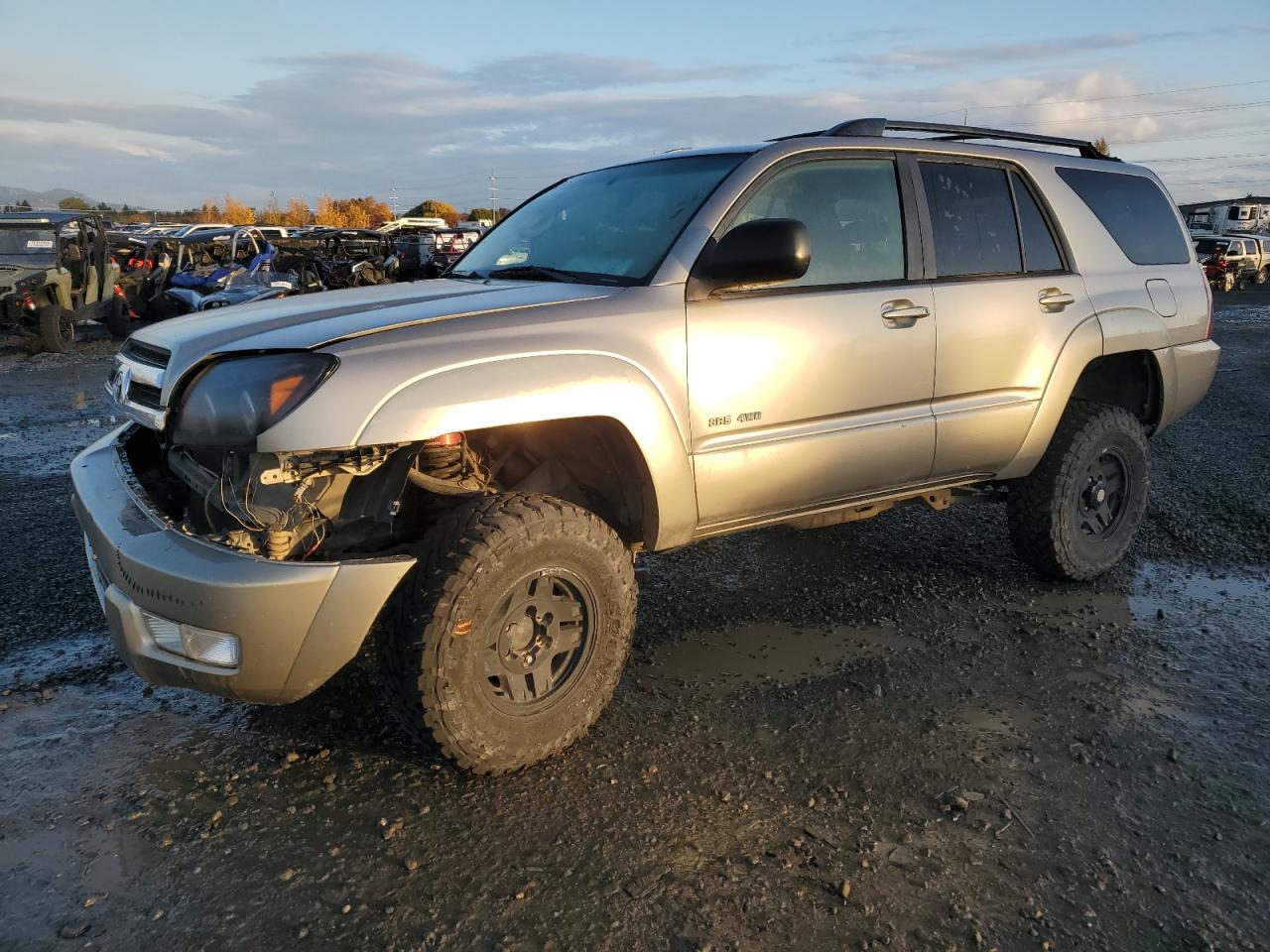 Image 1 of 2005 TOYOTA 4RUNNER SR5 2005 with VIN JTEBU14R450072964