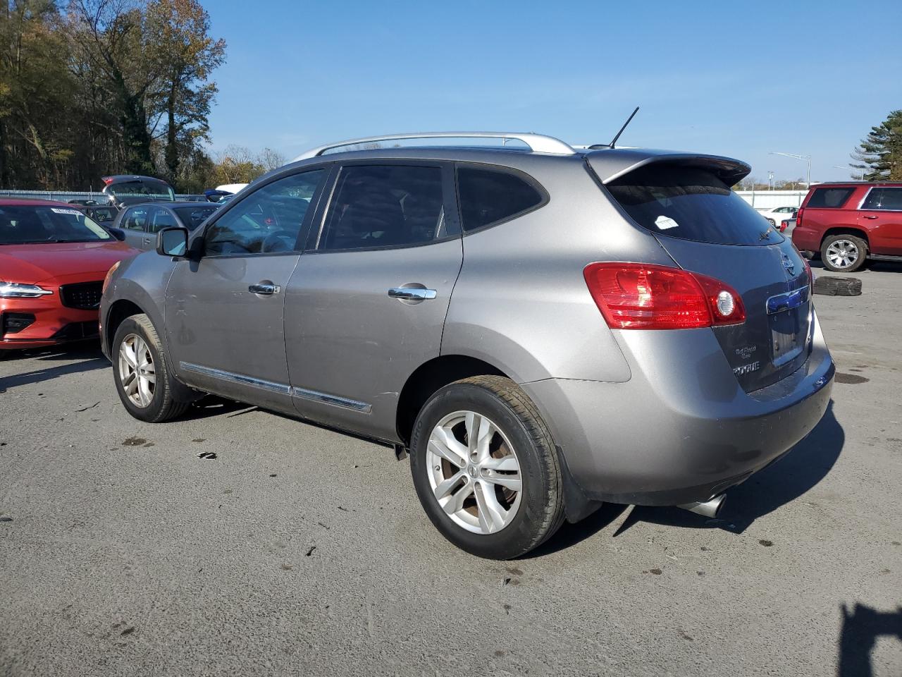 Image 2 of 2013 NISSAN ROGUE S 2013 with VIN JN8AS5MV2DW617893