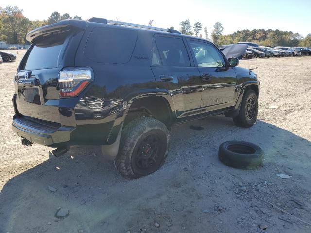 Image 3 of 2015 TOYOTA 4RUNNER SR5 2015 with VIN JTEBU5JR6F5260840