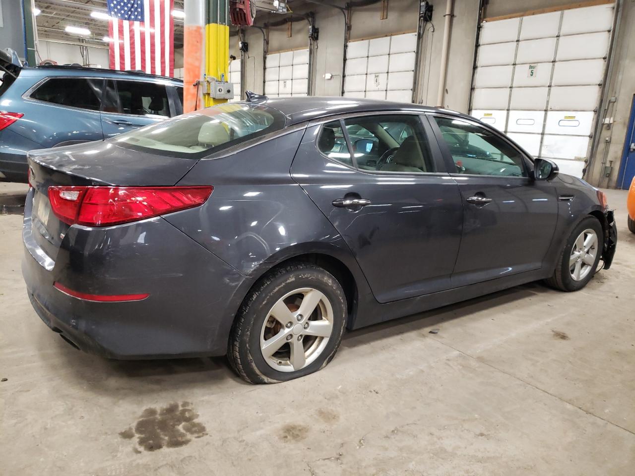 Obraz 3 z 2015 KIA OPTIMA LX 2015 z VIN 5XXGM4A79FG502681