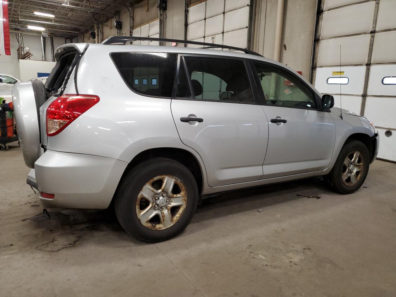 Изображение 3 2008 TOYOTA RAV4  2008 с VIN JTMBD35V285194421