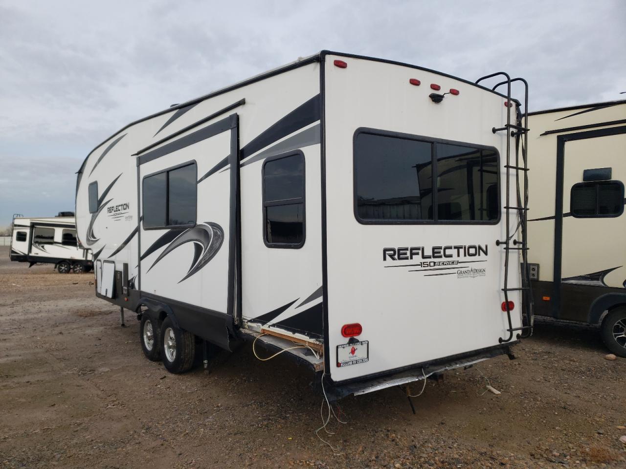 Obraz 3 z 2021 KEYSTONE TRVL TRL 2021 z VIN 573FR2923M3333404