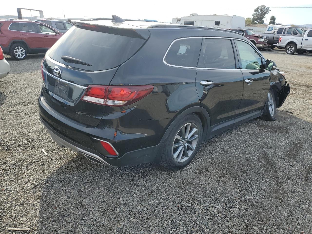 Obraz 3 z 2018 HYUNDAI SANTA FE SE 2018 z VIN KM8SN4HF6JU267787