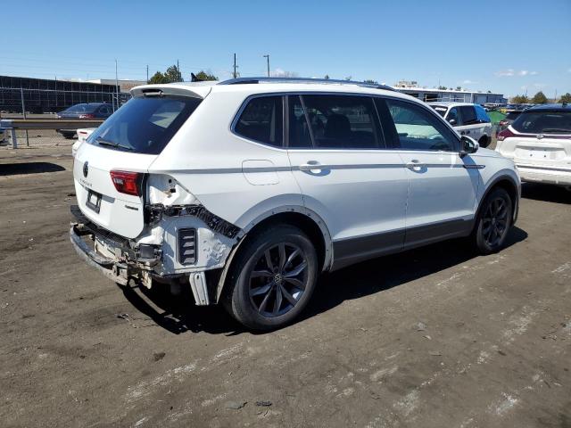 Image 3 of 2023 VOLKSWAGEN TIGUAN SE 2023 with VIN 3VVMB7AX4PM027887