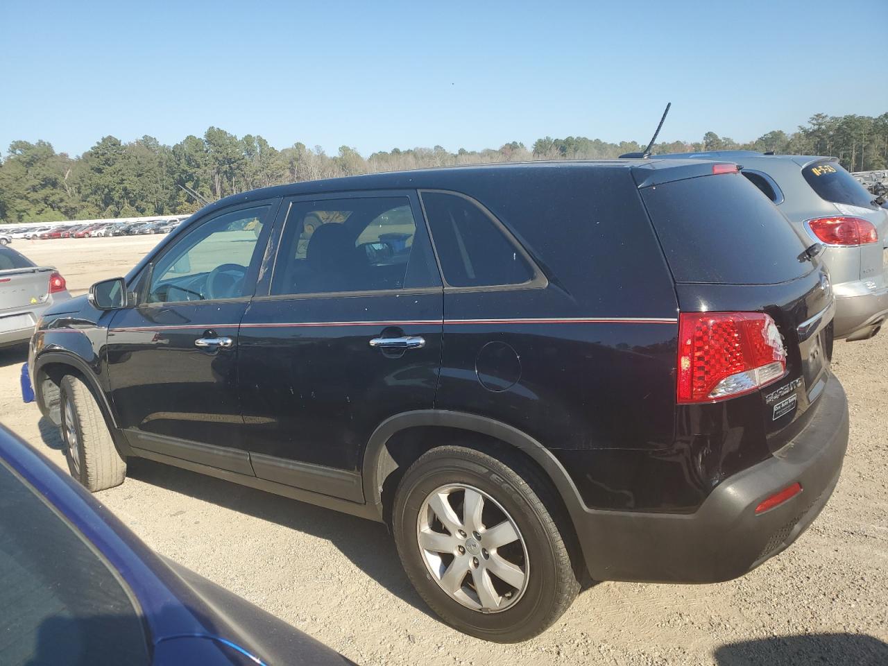 Obraz 2 z 2012 KIA SORENTO BASE 2012 z VIN 5XYKT3A16CG233078