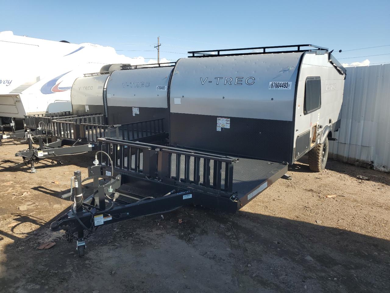 Image 2 of 2022 WILDWOOD VCROSS TRL 2022 with VIN 5ZT1VTJC2N5020839