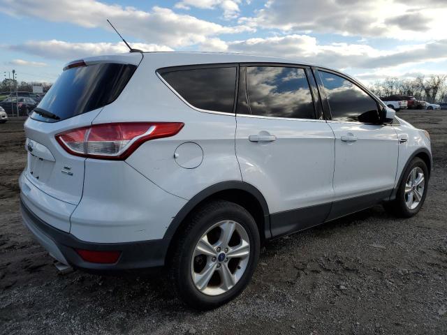 Image 3 of 2014 FORD ESCAPE SE 2014 with VIN 1FMCU9GX5EUB65658
