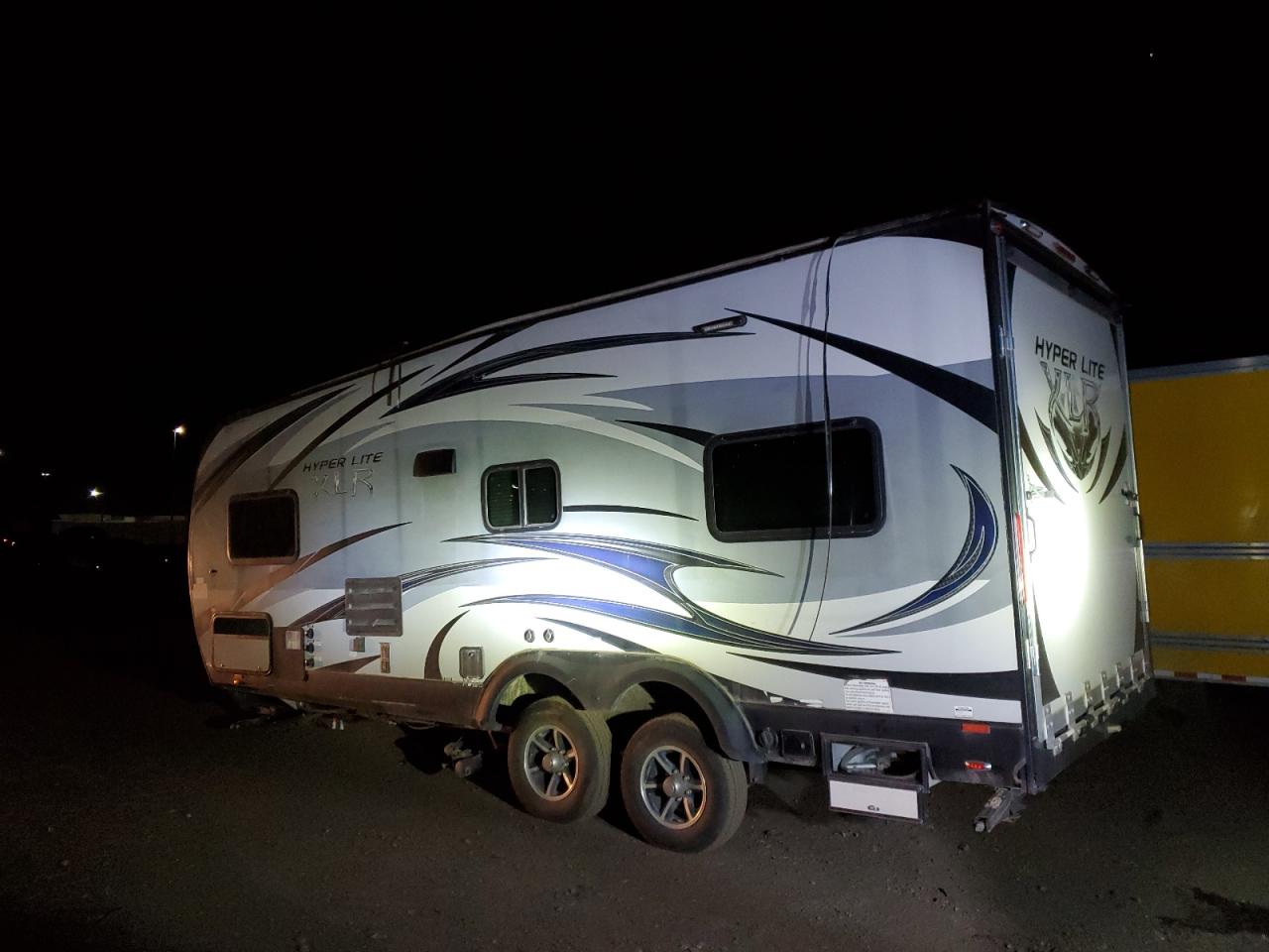 Obraz 3 z 2017 WILDWOOD HYPERLITE 2017 z VIN 4X4TXLT26HF162452