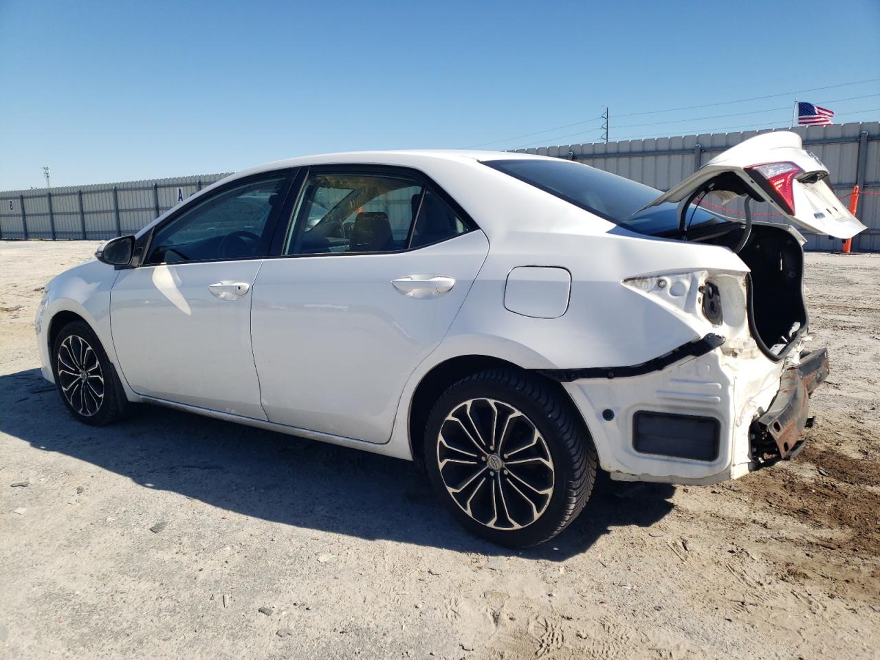 Obraz 2 z 2016 TOYOTA COROLLA L 2016 z VIN 2T1BURHE1GC722272