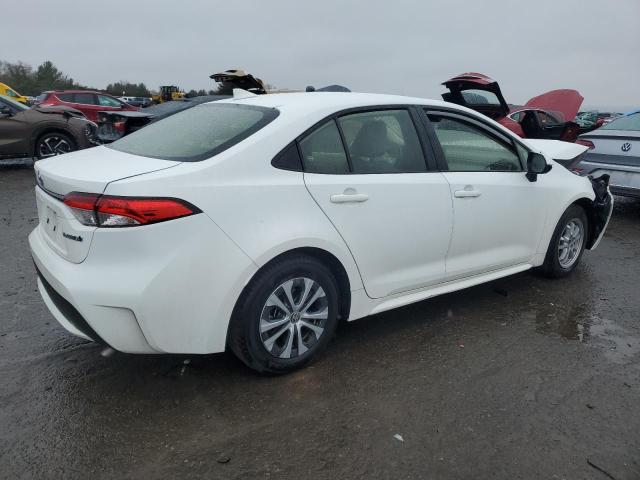 Obraz 3 z 2022 TOYOTA COROLLA LE 2022 z VIN JTDEAMDE6N3012398