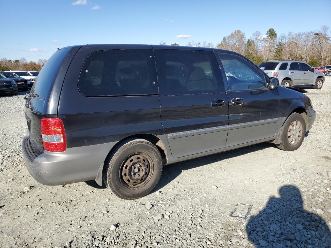 Изображение 3 2005 KIA SEDONA EX 2005 с VIN KNDUP131256636978