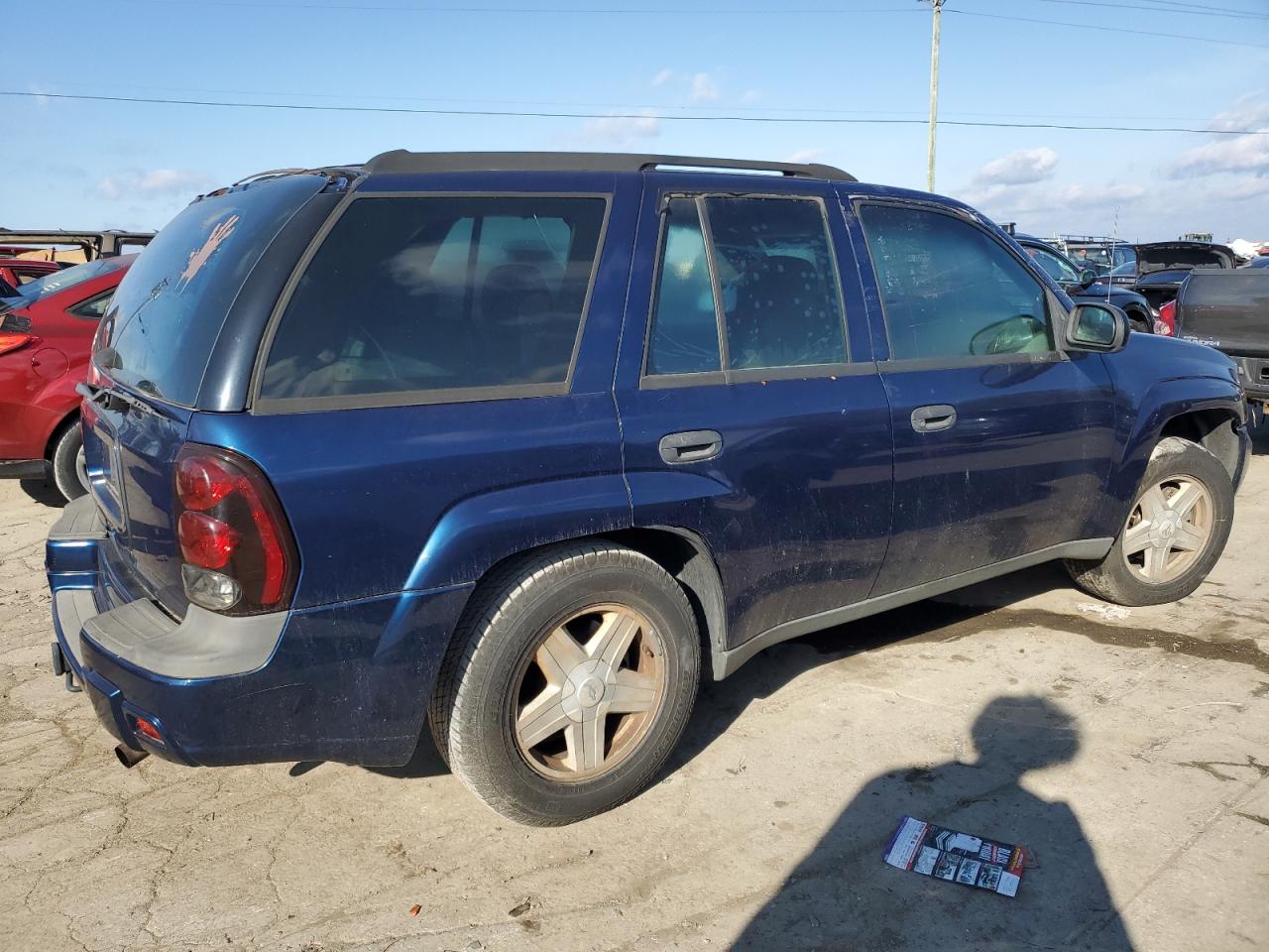 Изображение 3 2004 CHEVROLET TRAILBLAZER LS 2004 с VIN 1GNDS13S842184832