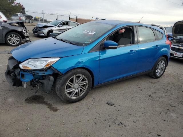 Image 1 of 2013 FORD FOCUS SE 2013 with VIN 1FADP3K24DL303161