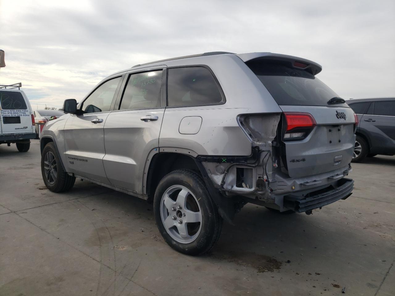 Obraz 2 z 2016 JEEP GRAND CHEROKEE LAREDO 2016 z VIN 1C4RJFAGXGC426614