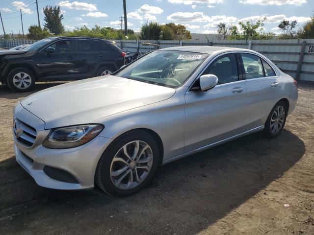 Obraz 1 z 2015 MERCEDES-BENZ C 300 2015 z VIN 55SWF4JB9FU045818