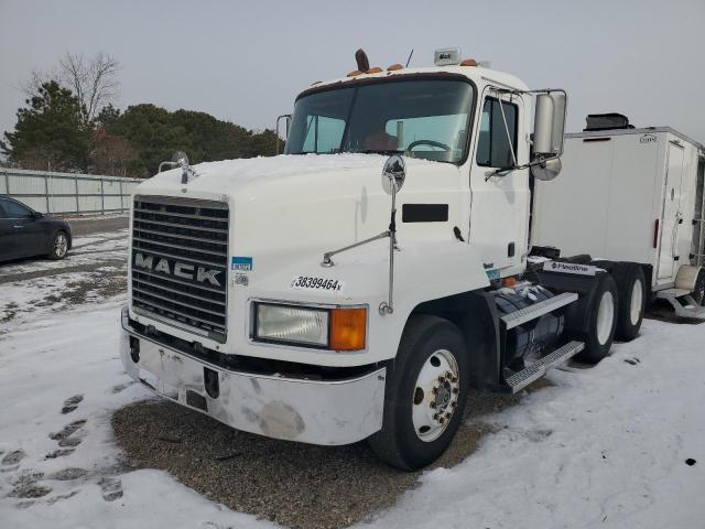 Image 2 of 2001 MACK 600 CH600 2001 with VIN 1M1AA13Y41W140284