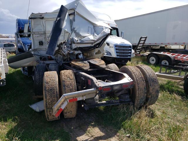 Изображение 3 2022 VOLVO VNR  2022 с VIN 4V4WC9EHXNN299452