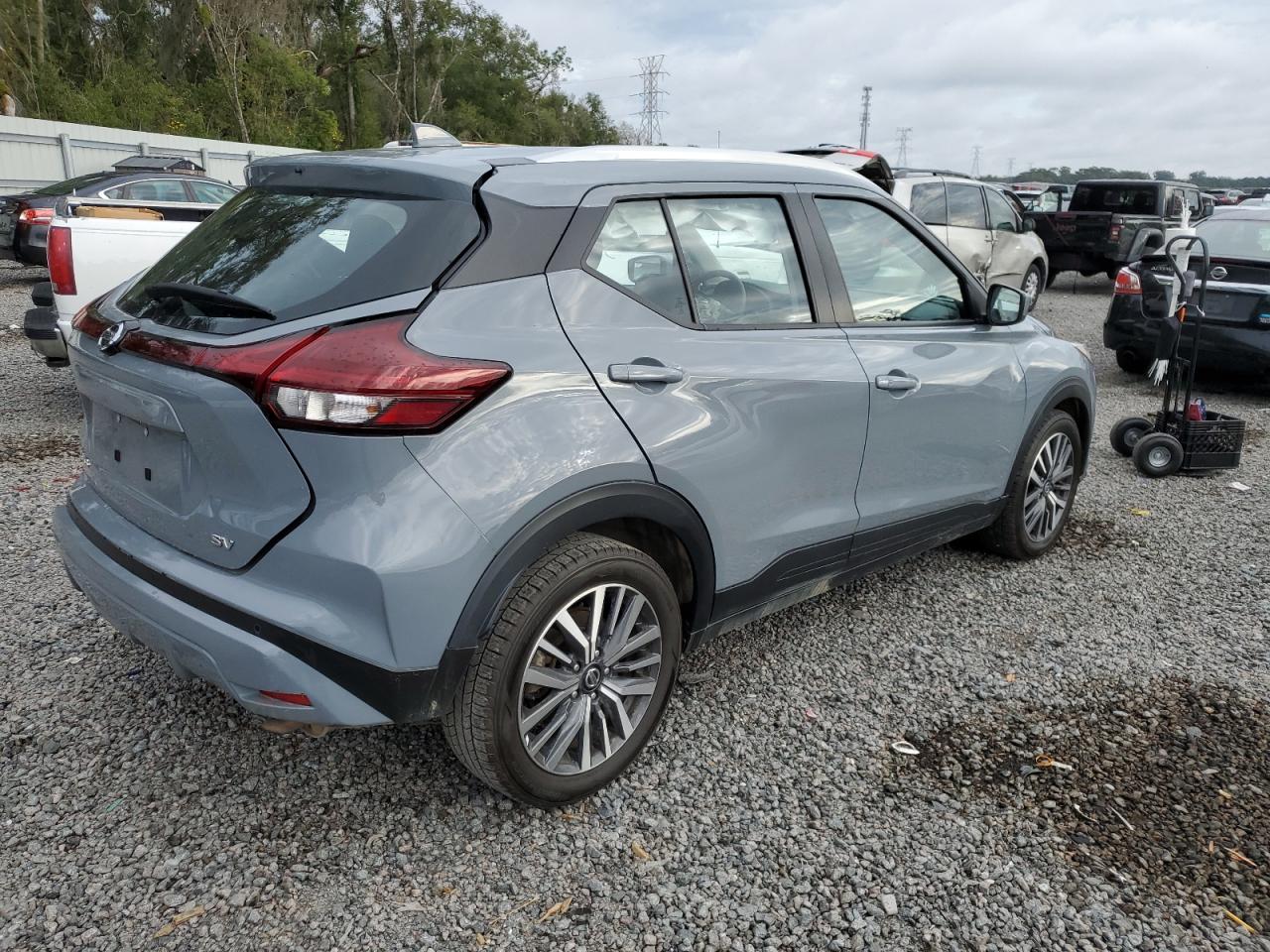 Изображение 3 2021 NISSAN KICKS SV 2021 с VIN 3N1CP5CV8ML530144