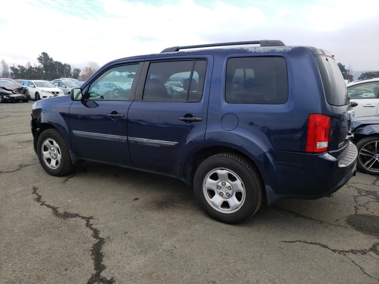 Изображение 2 2014 HONDA PILOT LX 2014 с VIN 5FNYF4H26EB015044