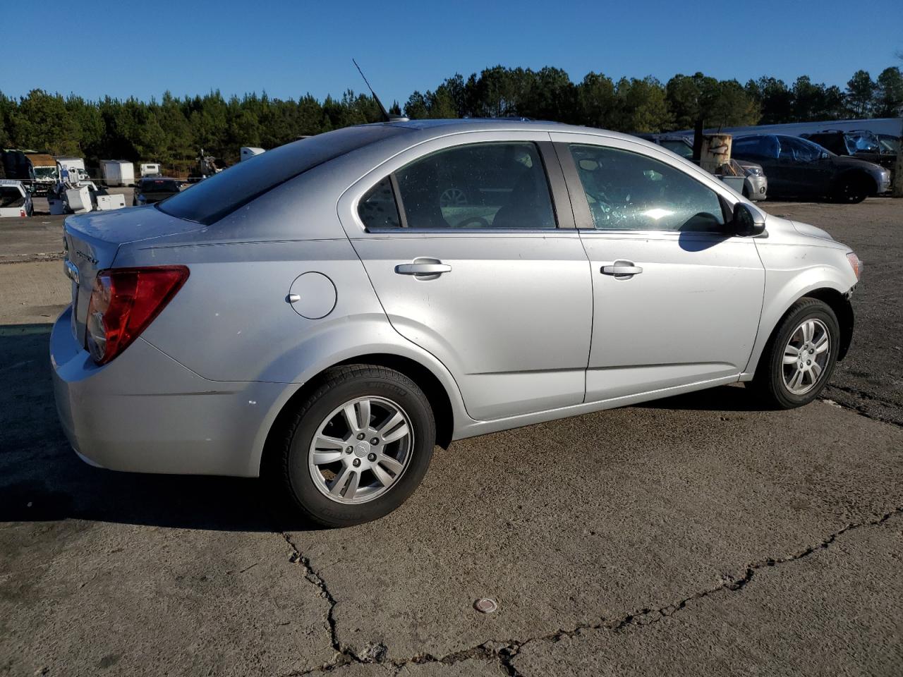 Изображение 3 2013 CHEVROLET SONIC LT 2013 с VIN 1G1JC5SH1D4254125