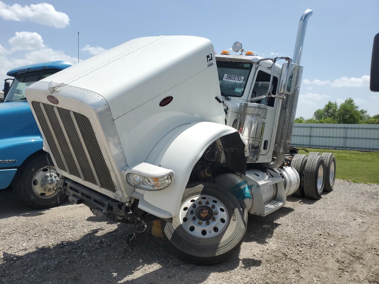 Image 2 of 2019 PETERBILT 389  2019 with VIN 1XPXD49X0KD606077