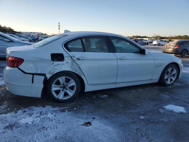 Obraz 3 z 2012 BMW 528 XI 2012 z VIN WBAXH5C50CDW11538