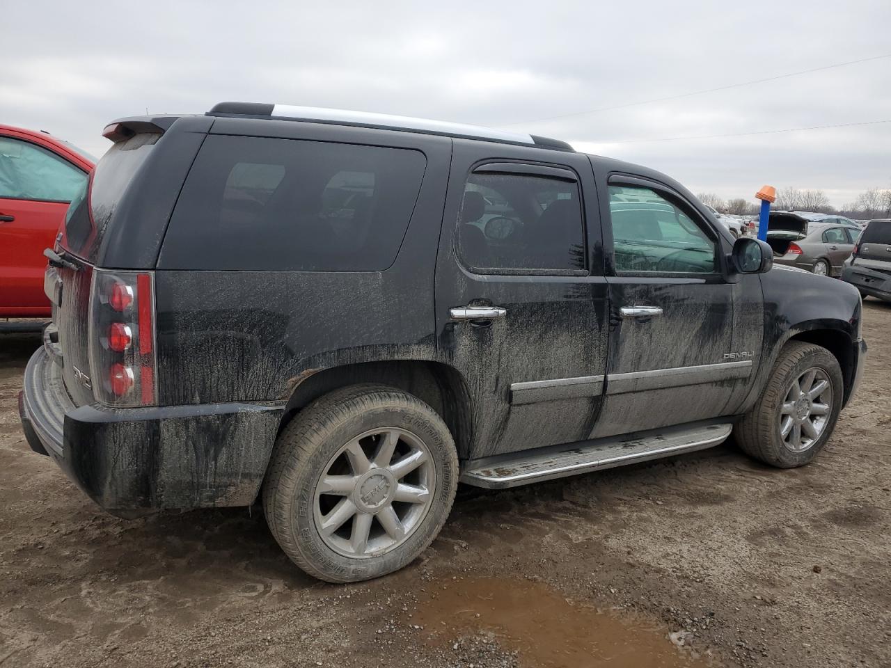 Изображение 3 2010 GMC YUKON DENALI 2010 с VIN 1GKUKEEF6AR104273